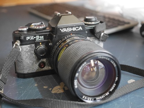 Yashica quartz - yashica,